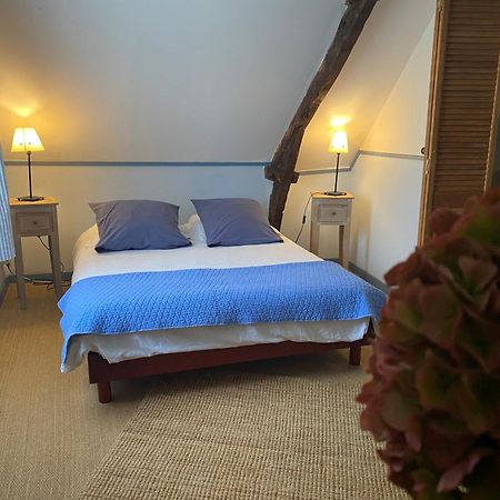 Bed and Breakfast La Clef Du Four Plesder Екстер'єр фото