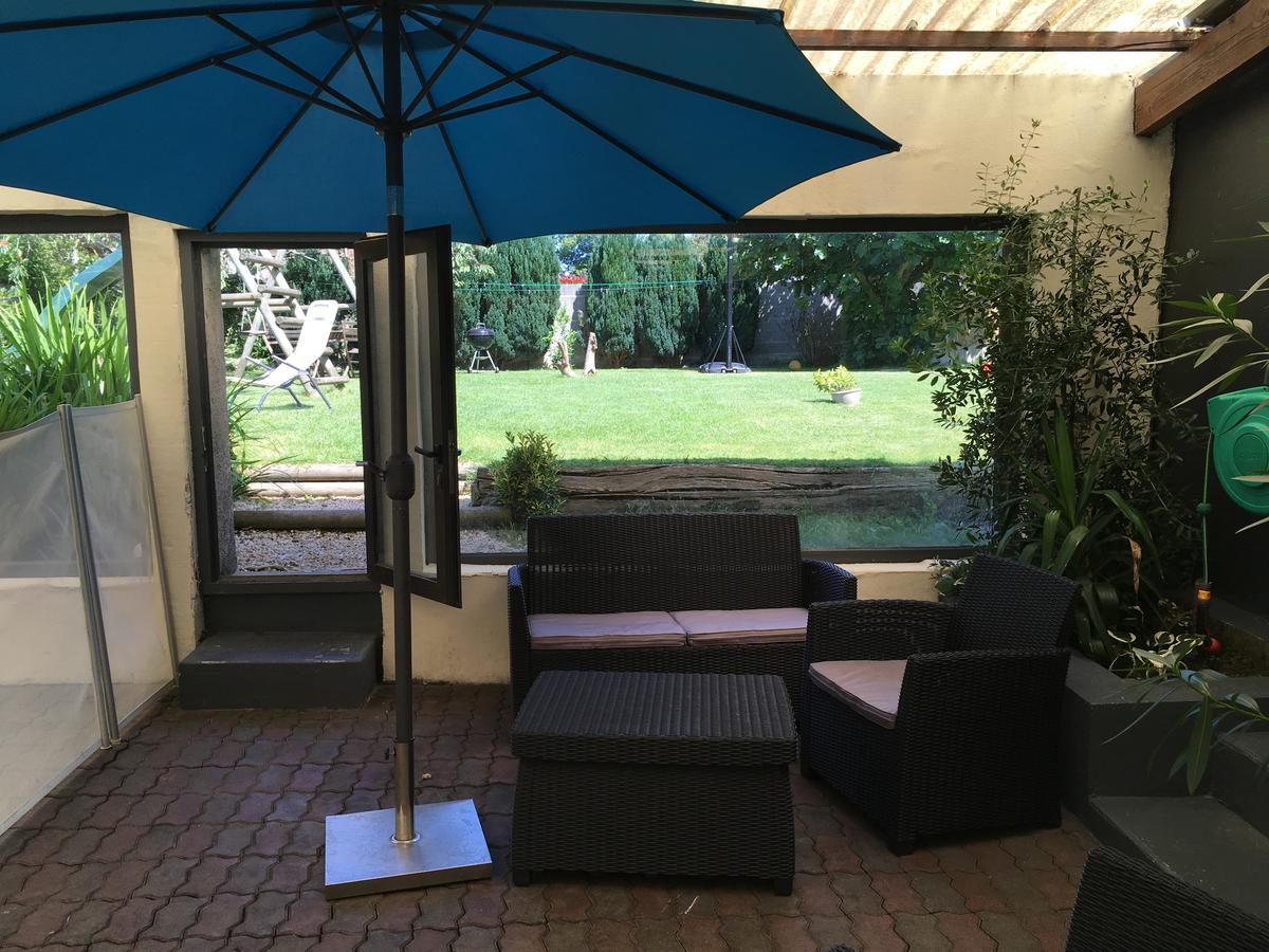 Bed and Breakfast La Clef Du Four Plesder Екстер'єр фото